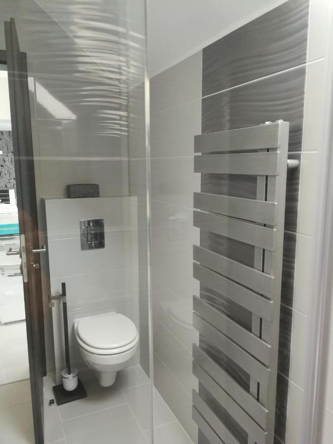 Aqua Solar Apartmanhaz Miskolc Extérieur photo